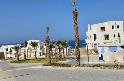 Chalet - 2 Bedrooms - 2 Bathrooms for sale in Furl Jefaira - Jefaira - Ras Al Hekma - North Coast