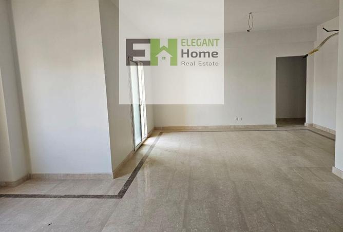 56988101 - Property Main Image