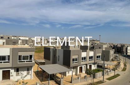 Townhouse - 4 Bedrooms - 4 Bathrooms for sale in Etapa - Sheikh Zayed Compounds - Sheikh Zayed City - Giza Townhouse - 4 Bedrooms - 4 Bathrooms for sale in Etapa - Sheikh Zayed Compounds - Sheikh Zayed City - Giza
