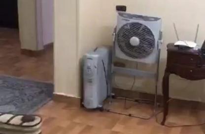 Apartment - 2 Bedrooms - 1 Bathroom for sale in Zakaria Othman St. - 8th Zone - Nasr City - Cairo