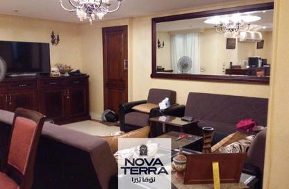 Apartment - 3 Bedrooms - 3 Bathrooms for sale in Hadayek Al Mohandessin - 4th District - Sheikh Zayed City - Giza