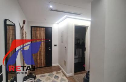 Apartment - 3 Bedrooms - 2 Bathrooms for sale in North Teseen St. - The 5th Settlement - New Cairo City - Cairo