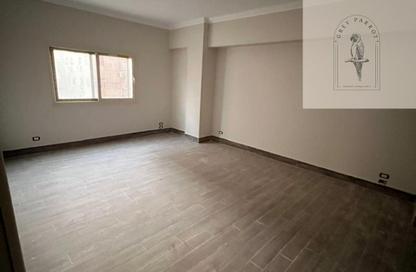 Apartment - 3 - 2 for sale in Al Gezira St. - South Investors Area - New Cairo City - Cairo