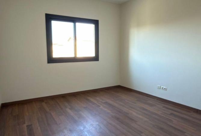 70358926 - Property Image 3