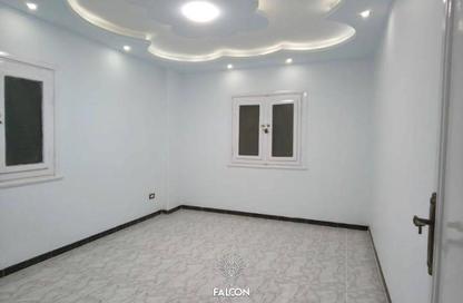 شقة - 2 - 2 للبيع في الجار - كمبوندات الشروق - مدينة الشروق - القاهرة