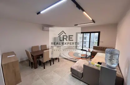 Apartment - 2 Bedrooms - 2 Bathrooms for rent in Fifth Square - The 5th Settlement - New Cairo City - Cairo