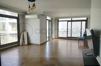 Apartment - 2 Bedrooms - 2 Bathrooms for sale in Taj City - 5th Settlement Compounds - The 5th Settlement - New Cairo City - Cairo