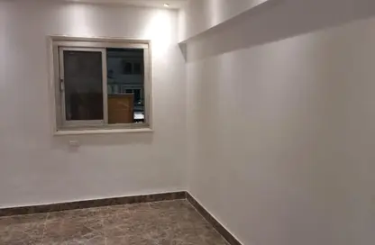 شقة - 3 غرف نوم - 2 حمامات للايجار في شارع محمد حسنين هيكل - المنطقة السادسة - مدينة نصر - القاهرة