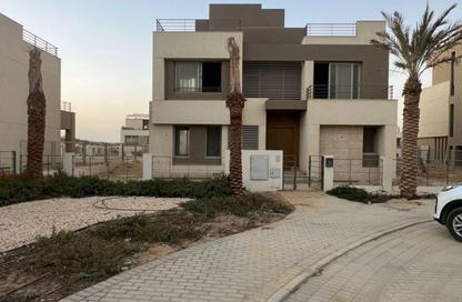 Villa - 5 Bedrooms - 5 Bathrooms for sale in Palm Hills New Cairo - 5th Settlement Compounds - The 5th Settlement - New Cairo City - Cairo