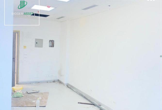 81305037 - Property Image 3