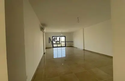 Apartment - 3 Bedrooms - 3 Bathrooms for rent in Moon Residences - Fifth Square - The 5th Settlement - New Cairo City - Cairo