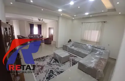 Apartment - 3 Bedrooms - 3 Bathrooms for rent in South Teseen St. - The 5th Settlement - New Cairo City - Cairo