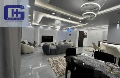 شقة - 3 غرف نوم - 2 حمامات للايجار في B11 - مدينتي - القاهرة