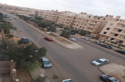 شقة - 3 - 3 للبيع في المجاورة الثالثة - المنطقة الرابعة - مدينة الشروق - القاهرة
