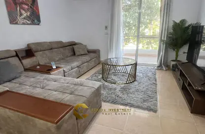 شقة - 3 غرف نوم - 2 حمامات للايجار في حدائق المهندسين - الحي الرابع - الشيخ زايد - الجيزة