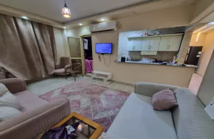 Apartment - 2 Bedrooms - 1 Bathroom for rent in Hadayek October - 6 October City - Giza