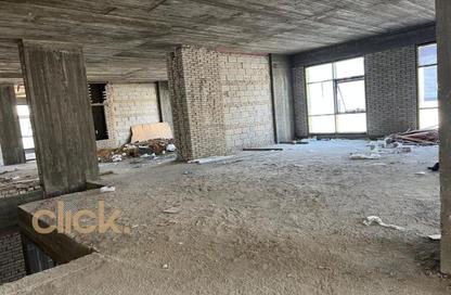 Shop - Studio - 2 Bathrooms for rent in V90 - North Teseen St. - The 5th Settlement - New Cairo City - Cairo
