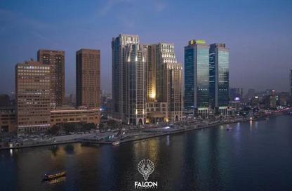 شقق فندقية - 3 غرف نوم - 3 حمامات للبيع في شارع كورنيش النيل - جاردن سيتي - القاهرة