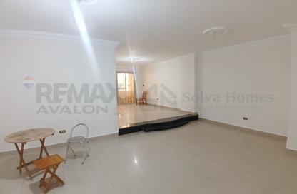 Office Space - Studio - 1 Bathroom for sale in Kamal Eldin Salah St. - Smouha - Hay Sharq - Alexandria Office Space - Studio - 1 Bathroom for sale in Kamal Eldin Salah St. - Smouha - Hay Sharq - Alexandria