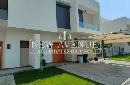 فيلا - 3 غرف نوم - 3 حمامات للبيع في كمبوند البروج - كمبوندات الشروق - مدينة الشروق - القاهرة فيلا - 3 غرف نوم - 3 حمامات للبيع في كمبوند البروج - كمبوندات الشروق - مدينة الشروق - القاهرة