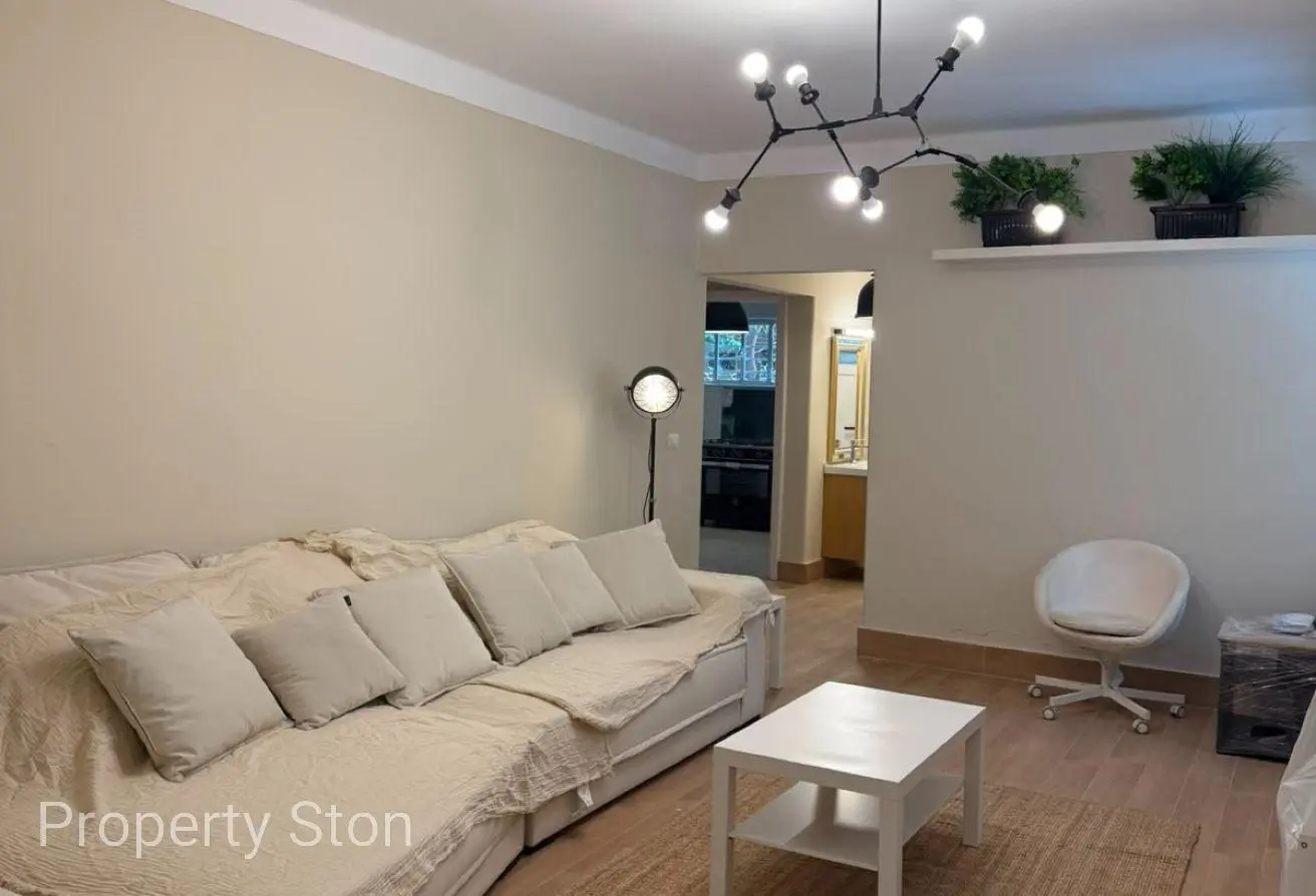 98814948 - Property Main Image
