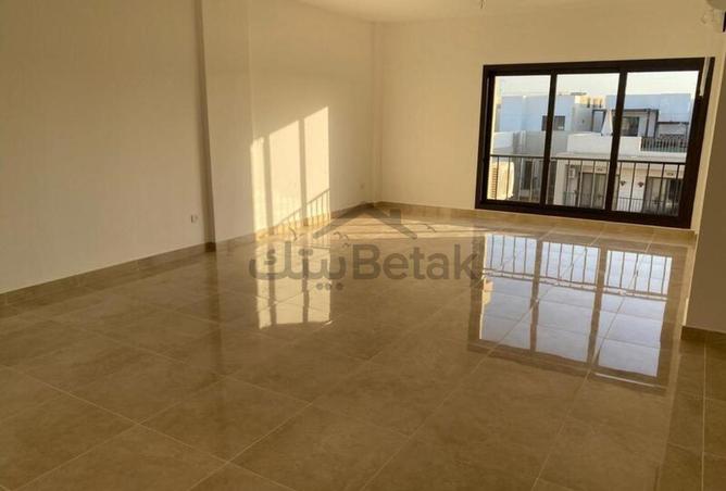 98008598 - Property Image 2
