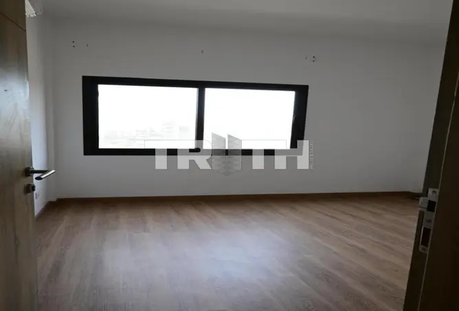 118812582 - Property Image 2
