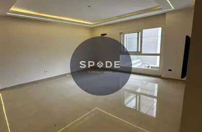 Apartment - 3 Bedrooms - 2 Bathrooms for sale in Mountain View iCity - 5th Settlement Compounds - The 5th Settlement - New Cairo City - Cairo