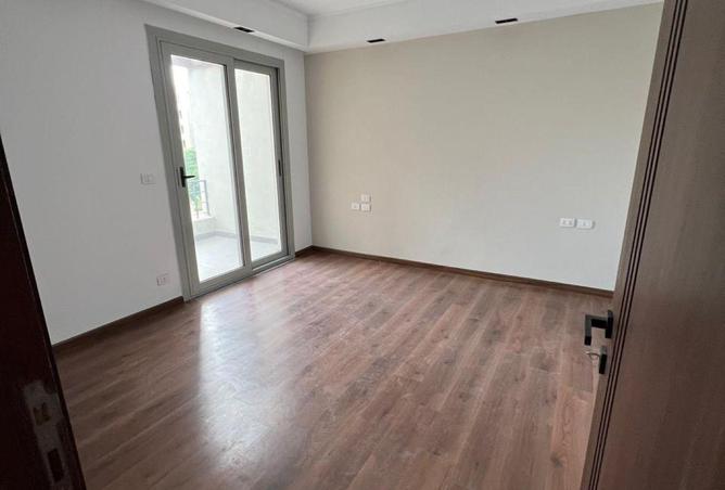 76239960 - Property Image 3
