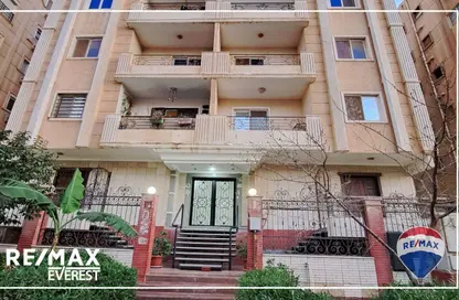 شقة - 3 غرف نوم - 2 حمامات للبيع في الحي الثامن - الشيخ زايد - الجيزة
