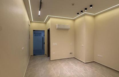 Office Space - Studio - 1 Bathroom for rent in Lake View - 5th Settlement Compounds - The 5th Settlement - New Cairo City - Cairo