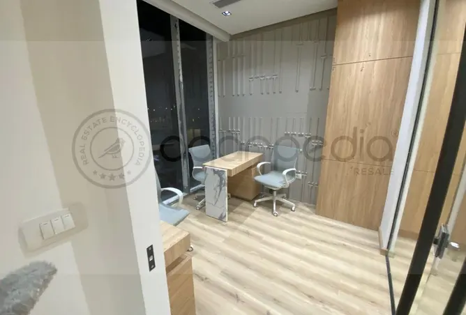 112704324 - Property Image 3