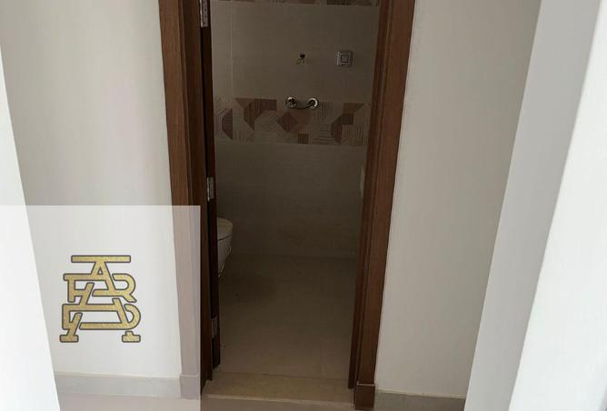 65665721 - Property Image 2