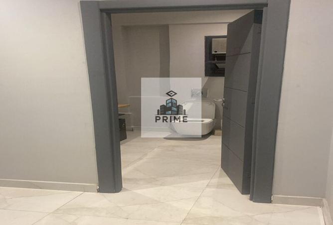 102064174 - Property Image 2