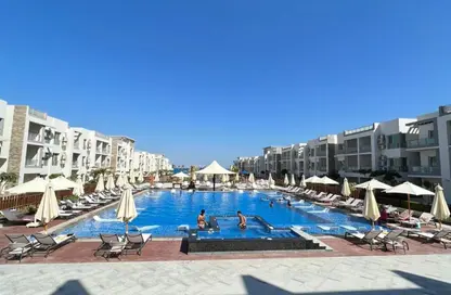 (بنتهاوس  (روف - 3 غرف نوم - 2 حمامات للبيع في اروما ريزيدنس - العين السخنة - السويس