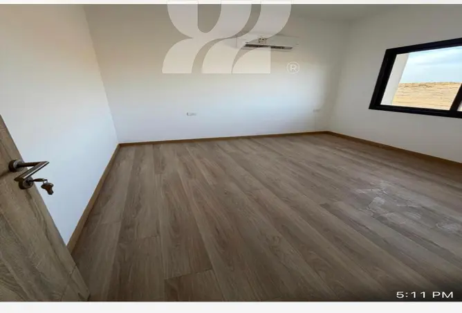 83141403 - Property Image 2