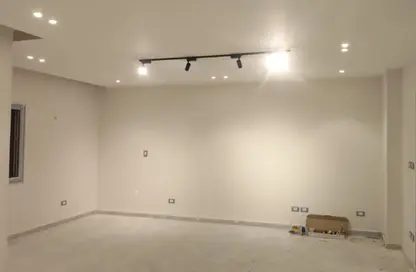 Apartment - 3 Bedrooms - 2 Bathrooms for rent in 7th District - Sheikh Zayed City - Giza