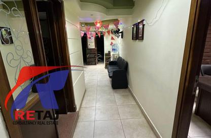 Clinic - Studio - 2 Bathrooms for sale in Abou Dawoud Al Zahery St. - 6th Zone - Nasr City - Cairo