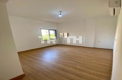 شقة - 3 - 2 للايجار في مون ريزيدنس - فيفث سكوير - التجمع الخامس - مدينة القاهرة الجديدة - القاهرة