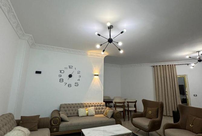 83373242 - Property Main Image
