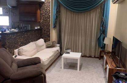 Apartment - 3 Bedrooms - 2 Bathrooms for rent in Aly Sharawy St. - Al Narges 5 - Al Narges - New Cairo City - Cairo