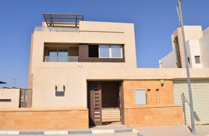 Villa - 4 Bedrooms - 3 Bathrooms for sale in Upville - Cairo Alexandria Desert Road - 6 October City - Giza