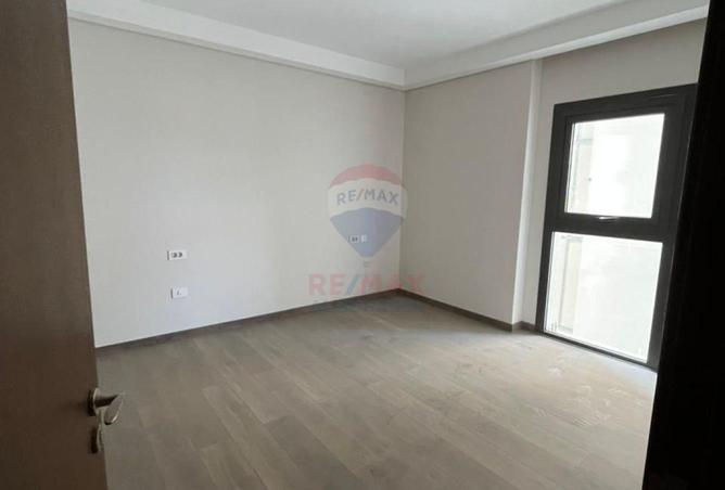 62403120 - Property Image 2