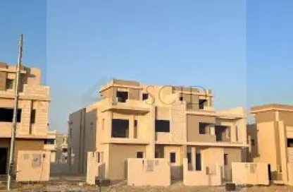 Townhouse - 3 Bedrooms - 3 Bathrooms for sale in Tawny Hyde Park - 6 October Compounds - 6 October City - Giza Townhouse - 3 Bedrooms - 3 Bathrooms for sale in Tawny Hyde Park - 6 October Compounds - 6 October City - Giza