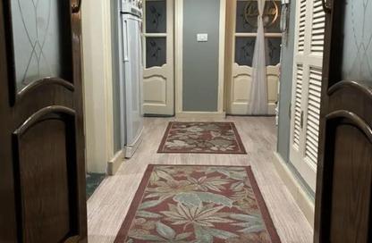 Apartment - 2 Bedrooms - 1 Bathroom for sale in Street 17 - District 5 - The 5th Settlement - New Cairo City - Cairo