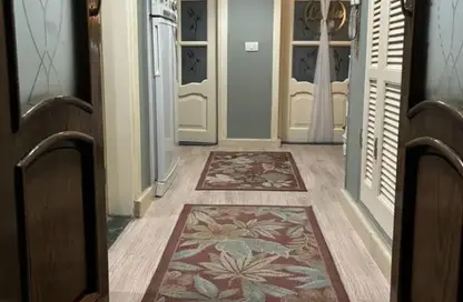 Apartment - 2 Bedrooms - 1 Bathroom for sale in Street 17 - District 5 - The 5th Settlement - New Cairo City - Cairo