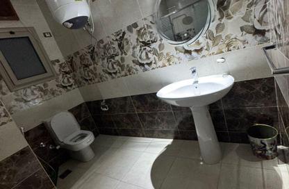 Apartment - 3 Bedrooms - 2 Bathrooms for rent in Galleria Moon Valley - South Investors Area - New Cairo City - Cairo