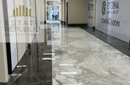 محل تجاري - استوديو - 1 حمام للبيع في ميفيدا - كمبوندات التجمع الخامس - التجمع الخامس - مدينة القاهرة الجديدة - القاهرة