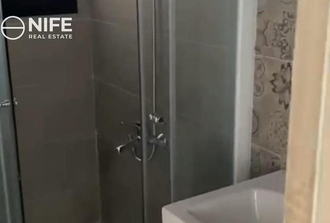 98833477 - Property Image 2