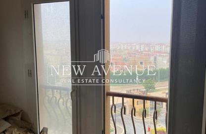 Apartment - 2 Bedrooms - 3 Bathrooms for sale in Al Katameya Plaza - The 1st Settlement - New Cairo City - Cairo